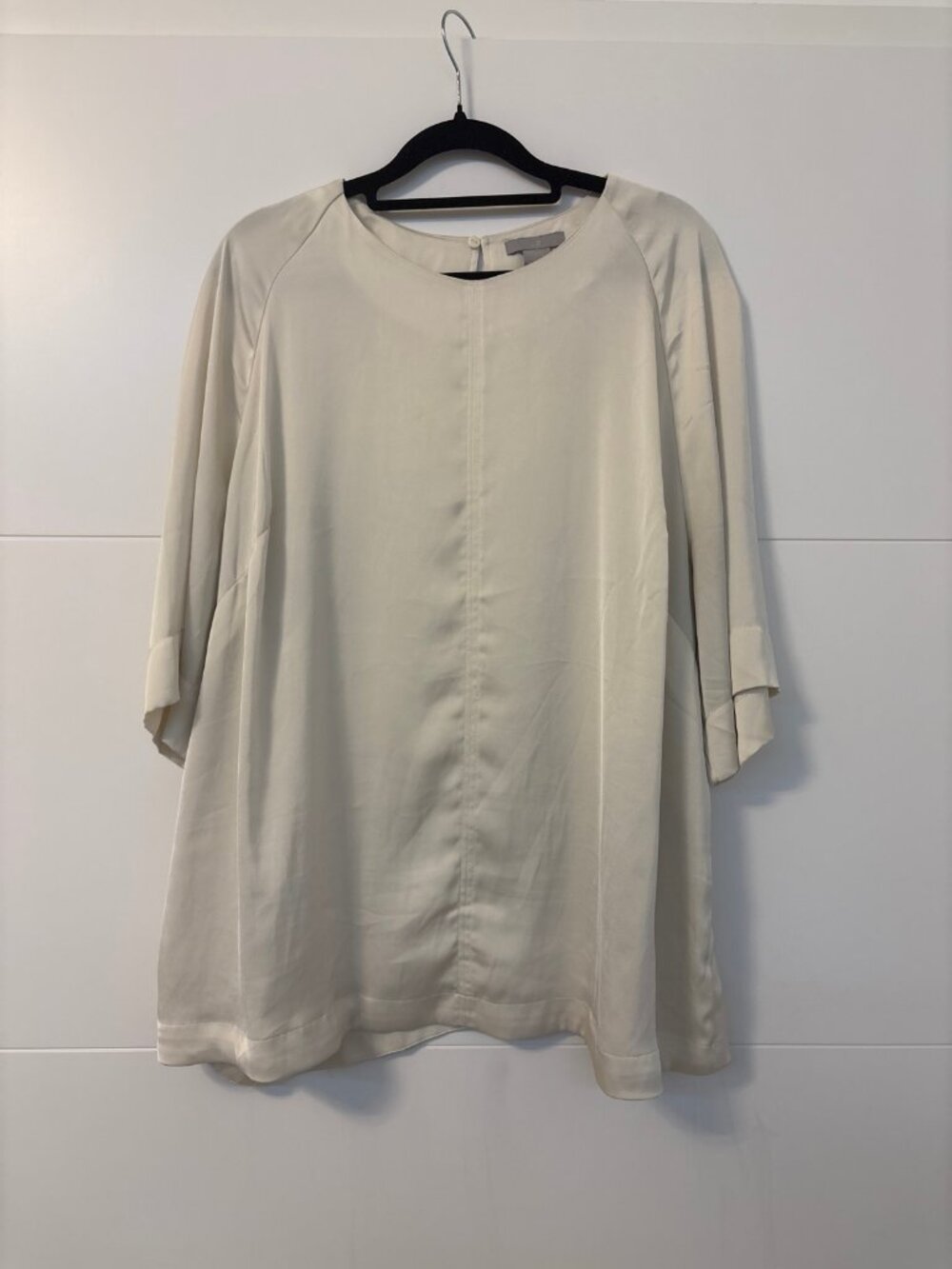 H&M Ivory Satin Blouse 3/4 Sleeve Button Back Neck Size XL